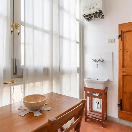 Terzolle - Rifredi & Piazza Dalmazia Apartment *
