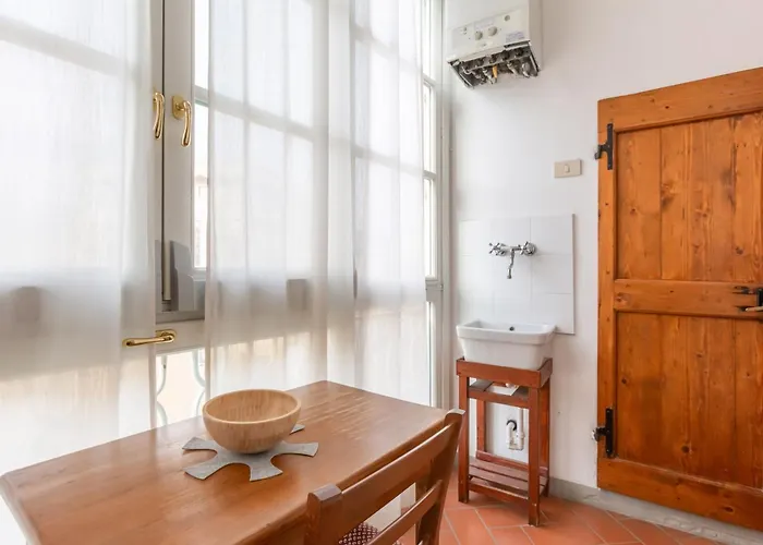 Guesthost - Terzolle - Rifredi & Piazza Dalmazia Apartamento *