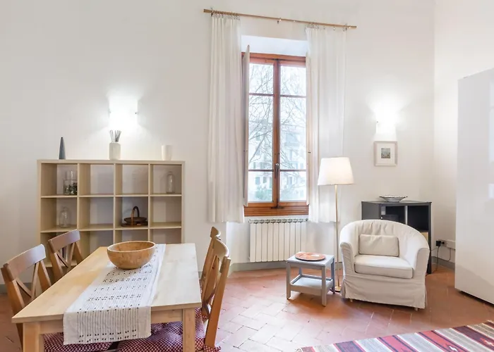 Guesthost - Terzolle - Rifredi & Piazza Dalmazia Apartamento *